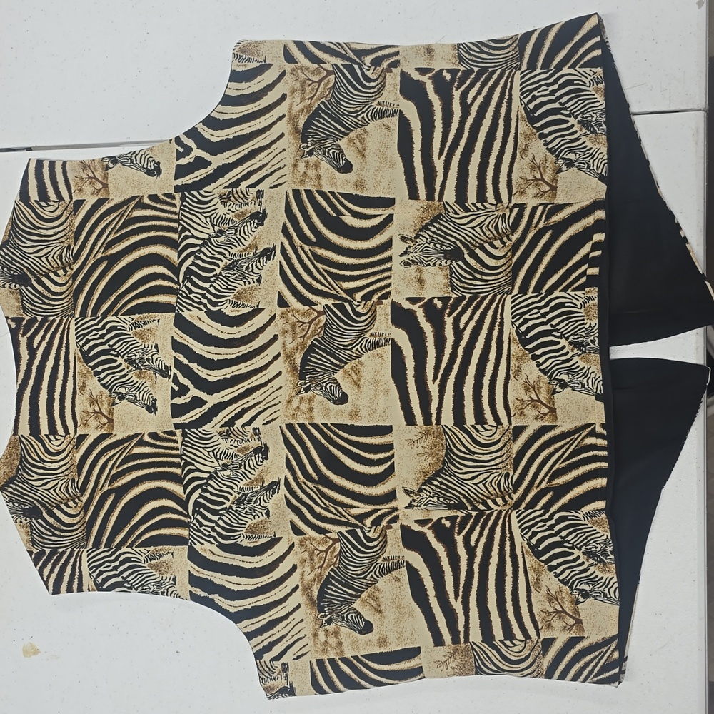 Retro Vintage Nicola Zebra Pattern Vest - Picture 4 of 4